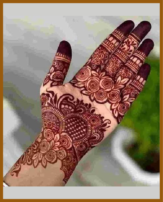 Double Layer Focus In Royal Front Hand Mehndi Design